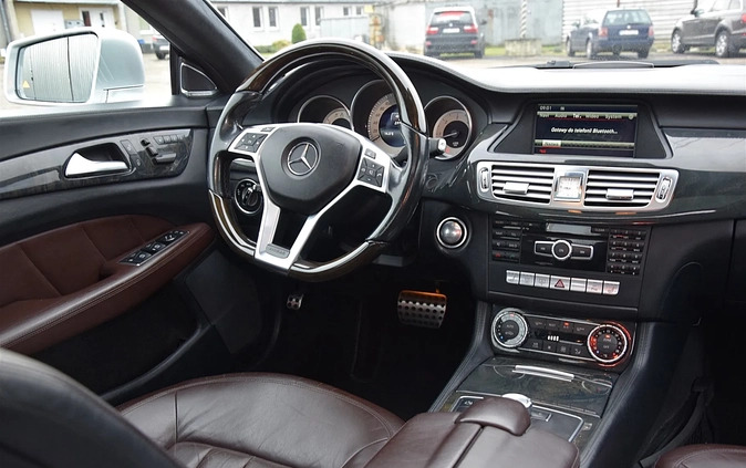 Mercedes-Benz CLS cena 87000 przebieg: 270000, rok produkcji 2014 z Elbląg małe 562